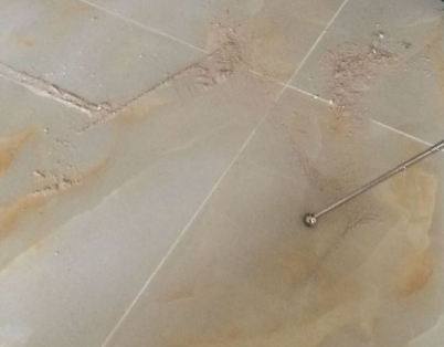 永顺瓷砖空鼓维修公司分享粘合剂选择不当在瓷砖铺贴过程中可能导致以下问题